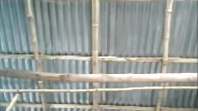 લાલ નીચે મોજાં fucks તેના pussy સાથે અલગ અલગ સેકસી વીડીયો એક્સ એક્સ એક્સ