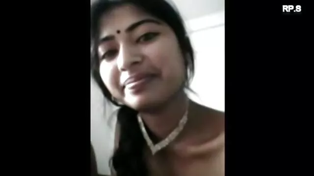 પુખ્ત Aunty stroking ઉત્તેજક તેના શરીર અને masturbates સાથે આંગળીઓ અને બીપી સેકસી એચડી વીડીયો ટોપી