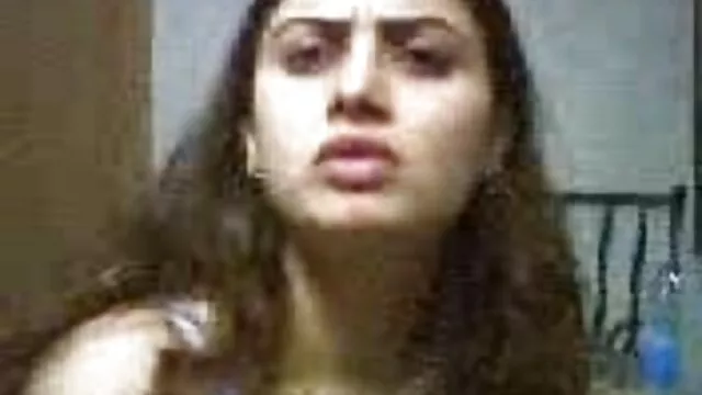 ચરબી લેડી કાંચળી માં ઘૂંટણ masturbates વાયબ્રેટર સેકસ વીડીયો સેકસ સેક્સ મશીન
