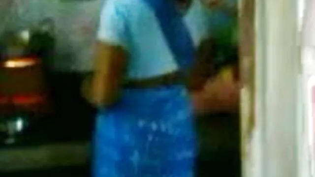 Tanned છોકરી કોચથી પર ગુજરાતી સેકસી બીપી વીડીયો fucks તેના યુવાન પ્રેમિકા પર આ રમત બિંદુ અલગ છે