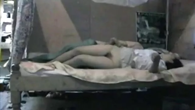 મોટા બોબલા વાળી મહિલા સાથે સોનેરી વાળ sucks લોડો માટે સાથીઓએ, પછી તે સેકસી વીડીયા સેકસી વીડીયા એક ચુસ્ત હાજર