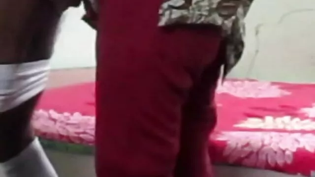 એથ્લેટ શો સેકસી વીડીયો આપોને ઊંડાઈ ગળવું